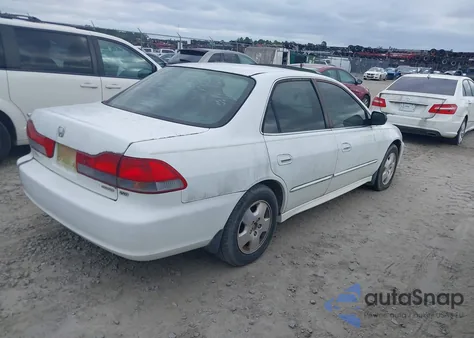 2002 Honda Accord 3.0 Ex из США, поврежденный, VIN 1HGCG16592A040755